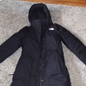 North face Winter coat , snow, wind protection!